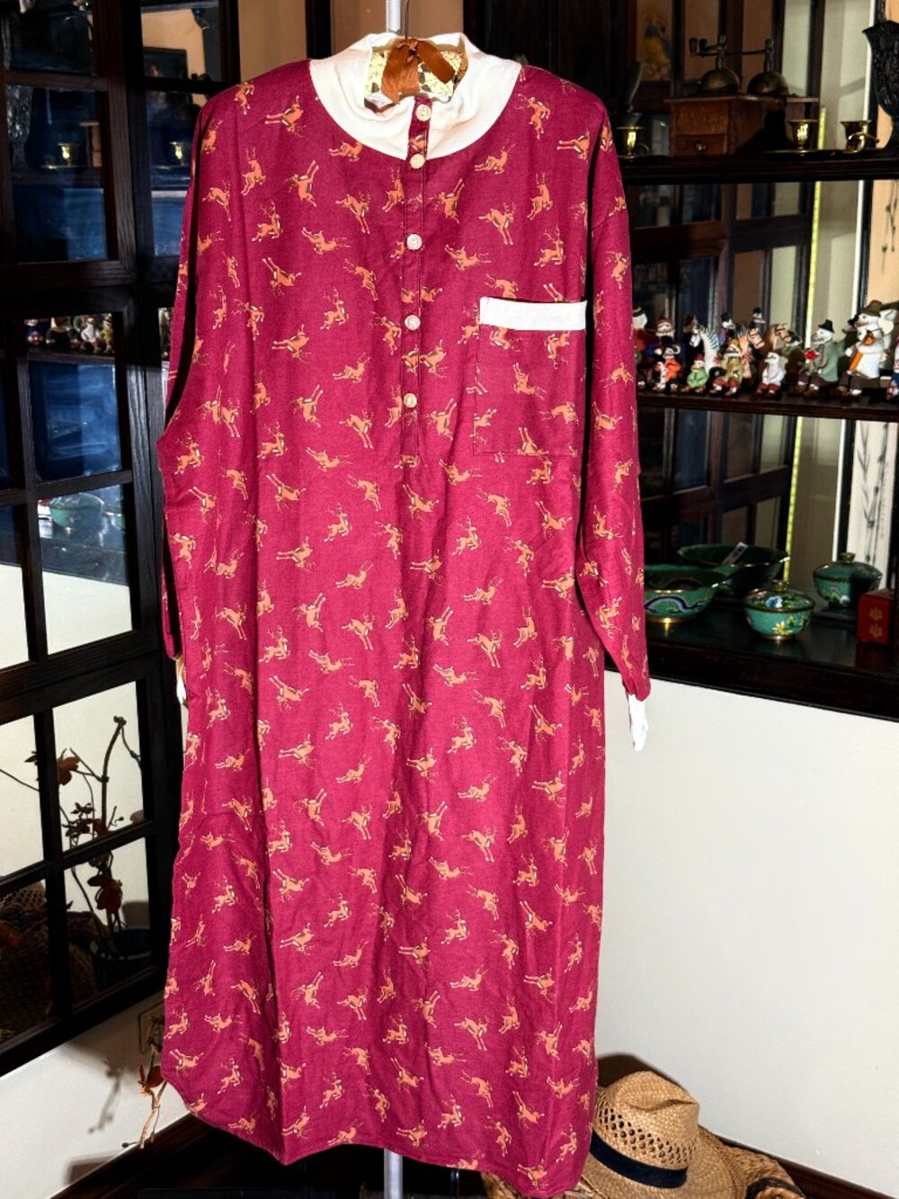 Share LL Bean Vintage 100% Cotton Flannel Women's Nightgown Reindeer Print Size